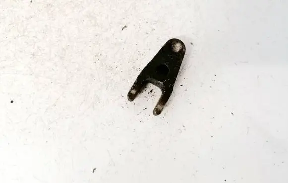 Jeep Grand Cherokee (WK) Fuel Injector clamp holder 