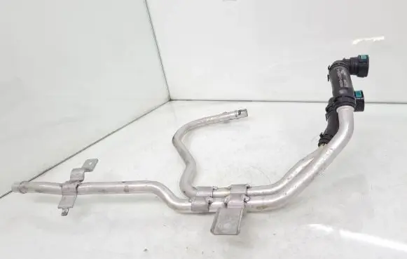 Jaguar XF X250 Engine coolant pipe/hose 9X2318C553AC