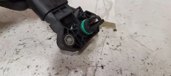 Skoda Kamiq Air pressure sensor 04C906051