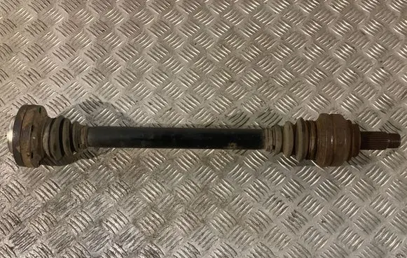 BMW 5 E60 E61 Rear driveshaft 7572429