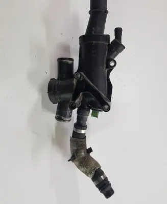 Thermostat/thermostat housing