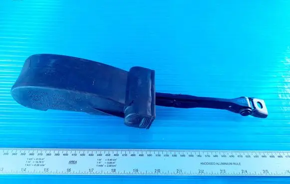 Audi Q7 4M Front door check strap stopper 4M0837267