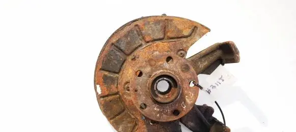 Volkswagen Golf VI Front wheel hub