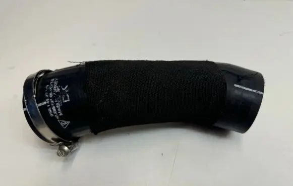 Porsche Macan (95B) Intercooler hose/pipe 95B145993G