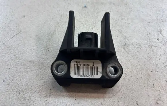 Toyota Yaris Airbag deployment crash/impact sensor 891730D020