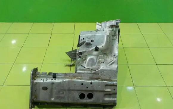 Ford B-MAX Front side member PRZOD