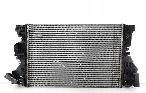 Mercedes-Benz GLA H247 Intercooler radiator A2475006100