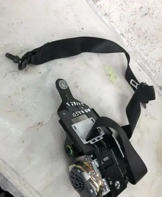 Mercedes-Benz B W246 W242 Front seatbelt A2468602485