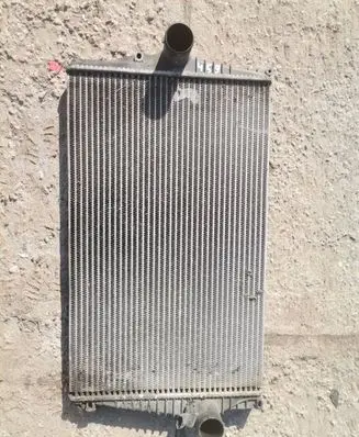 Volvo XC90 Intercooler radiator 989581K
