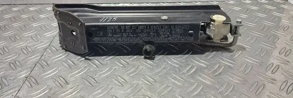 Mercedes-Benz E W211 Lift Jack A2115830215