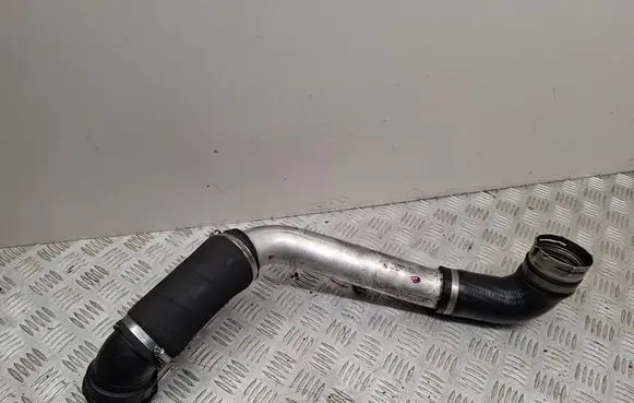 Intercooler hose/pipe