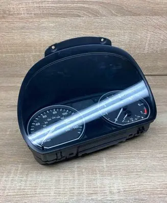 BMW 1 E81 E87 Speedometer (instrument cluster) 9187039 1024962