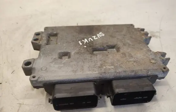 Suzuki Grand Vitara II Engine control unit/module 3392165J0