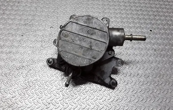 Opel Signum Vacuum pump 24465382