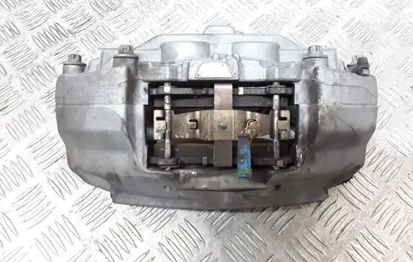 Mercedes-Benz GLC X253 C253 Front brake caliper