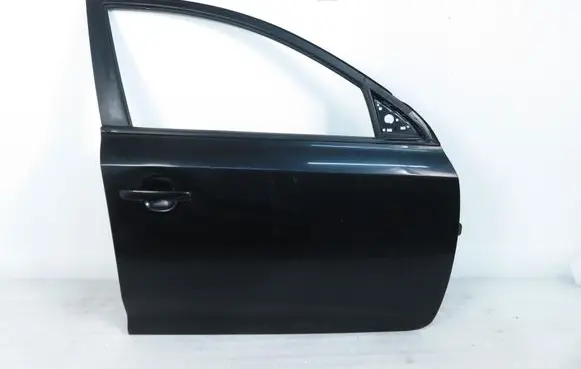 KIA Ceed Front door 