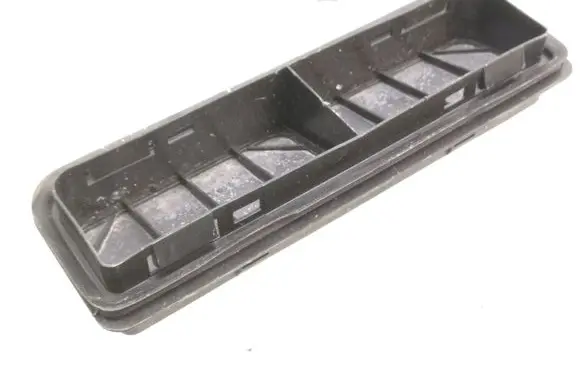 Skoda Fabia Mk3 (NJ) Quarter panel pressure vent 6V0819465B