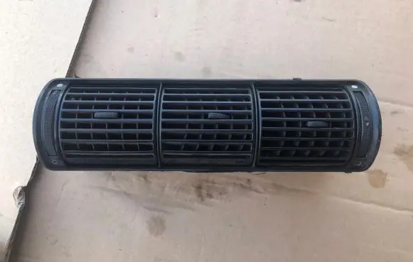 Audi A4 S4 B5 8D Dash center air vent grill