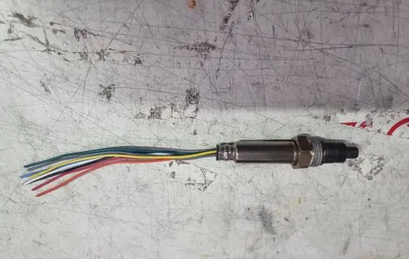 Renault Trafic III (X82) Lambda probe sensor NS11A21C02H NS11A
