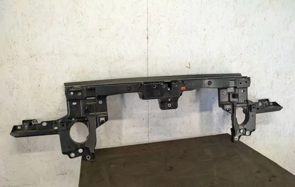 Volkswagen Touareg II Top upper radiator support slam panel 7P6805594C 7P6805598C 7P6805594