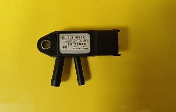 Renault Espace IV Air pressure sensor 227702184R 0281006252