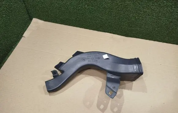 Man TGE 1gen Air intake duct part 7C1819152