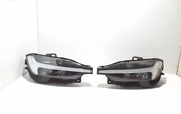 Volvo XC60 Headlight/headlamp