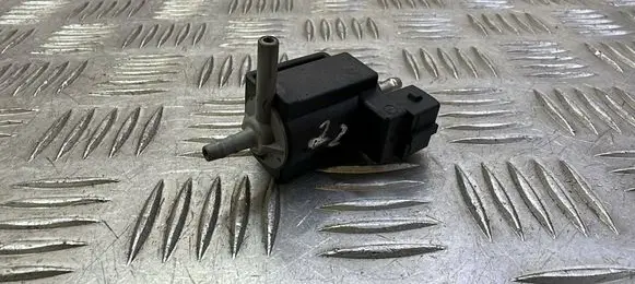 Land Rover Range Rover Sport L320 Turbo solenoid valve 70243600