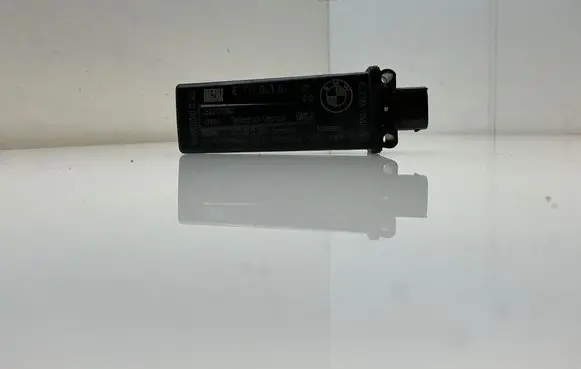 BMW 6 E63 E64 Tire pressure control unit 6771043 0533201009 30669501