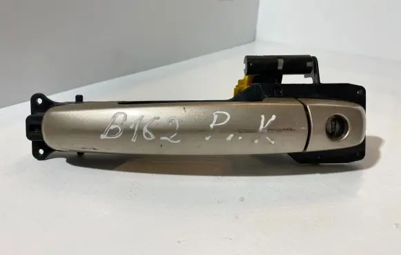 Suzuki Grand Vitara II Front door exterior handle PA6GF30
