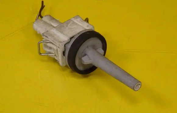 Volkswagen PASSAT B5 Interior temperature sensor 4A0820539