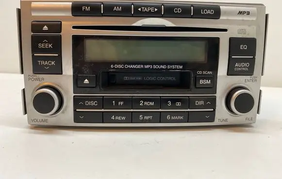 Hyundai Santa Fe Radio/CD/DVD/GPS head unit 961002B220 S63030004118H
