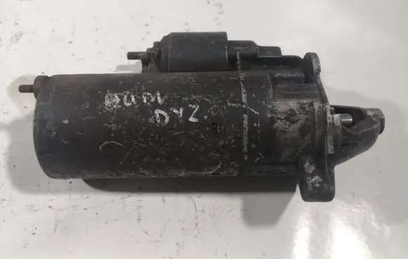 Audi A6 S6 C4 4A Starter motor