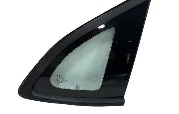Hyundai Tucson TL Rear side window 43R00107 E001143 DOT184AS2M432