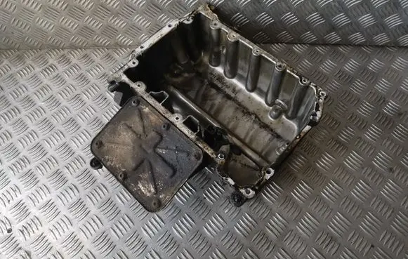 Skoda Roomster (5J) Oil sump 03P103603A 03C907660G 6PR009629