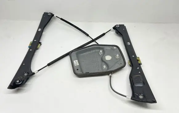 Volkswagen Golf Plus Front window lifting mechanism without motor 5M0837461