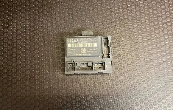 Audi A6 S6 C6 4F Door control unit/module 4F0959792E 0033TFJ0001 4F0910793E