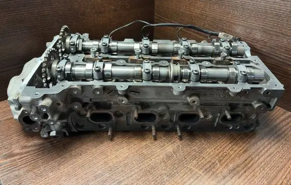 Mercedes-Benz Sprinter W906 Engine head 6510100217 A6510100217