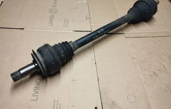 Chrysler Crossfire Rear driveshaft
