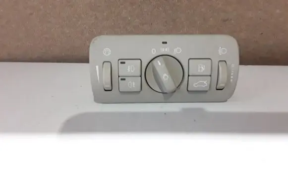 Volvo V70 Light switch 30739423