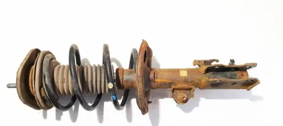 Toyota Auris E180 Front shock absorber/damper