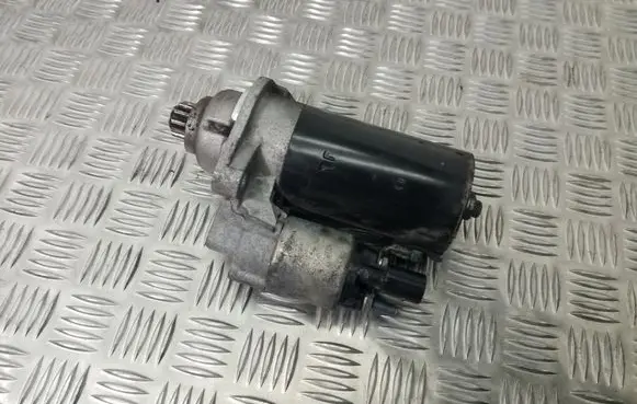 Skoda Fabia Mk2 (5J) Starter motor