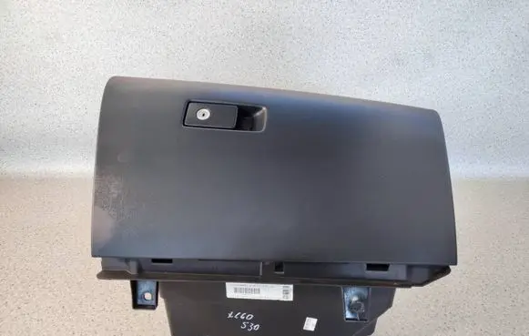 Volvo XC60 Glove box 39809228AOP 39809228