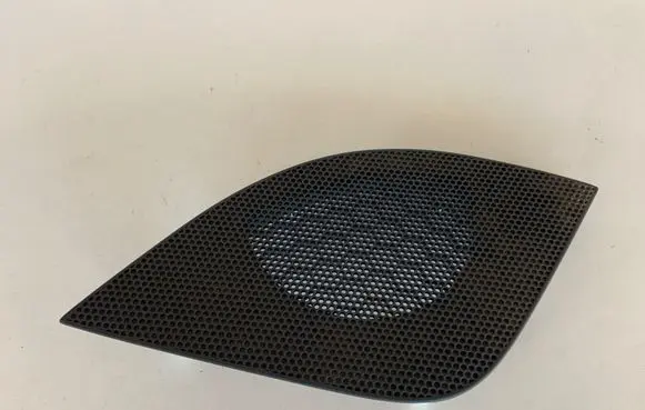 Side speaker trim/cover