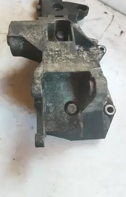 Skoda Superb B5 (3U) Generator/alternator bracket 038903143AE