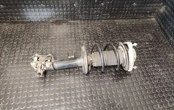 Mercedes-Benz CLA C117 X117 W117 Front shock absorber with coil spring A1173200538