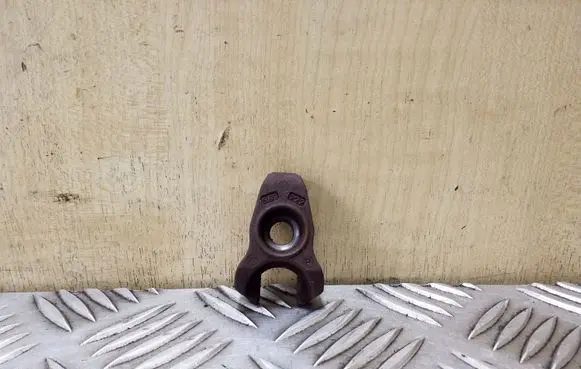 Land Rover Freelander 2 - LR2 Fuel Injector clamp holder