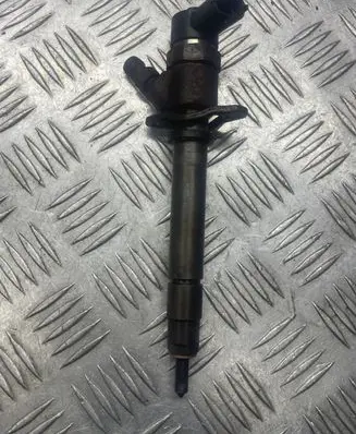 Volvo V70 Fuel injector 8658353 3A0891K
