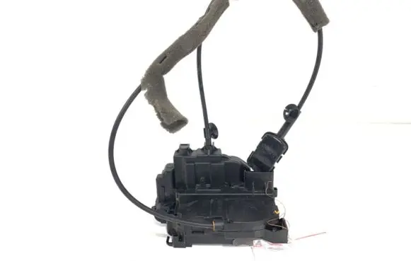 Opel Movano B Front door lock