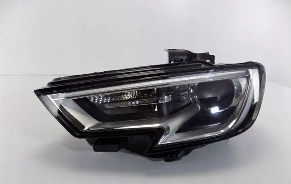 Audi A3 S3 8V Headlight/headlamp